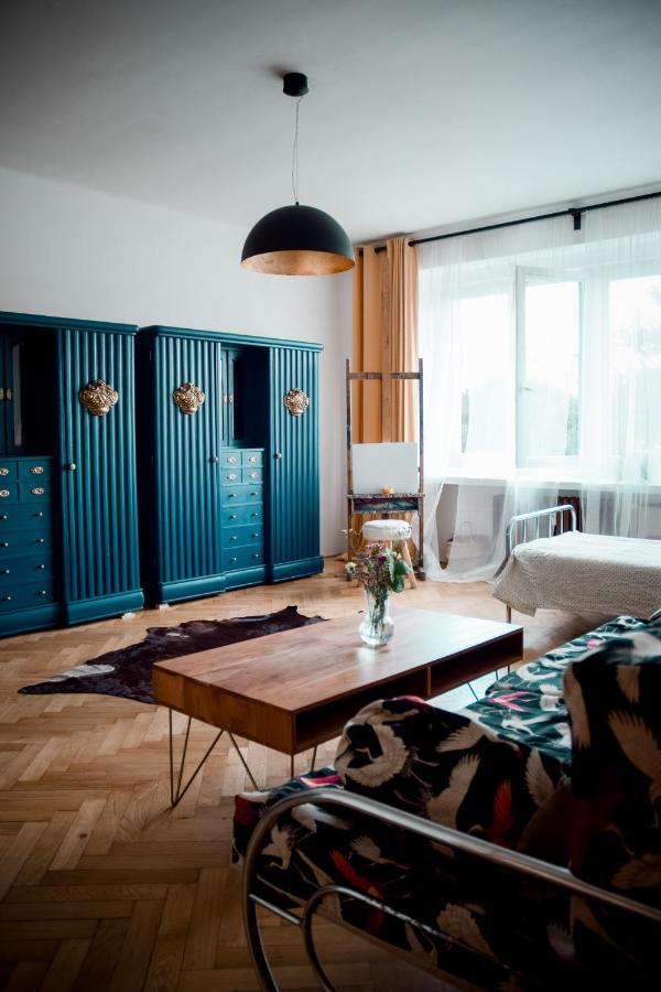 Kiki & Luky Family Apartment By Prague Castle Bagian luar foto